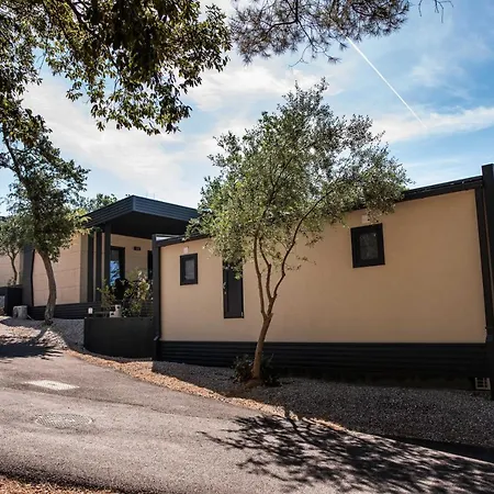 Kompleks wypoczynkowy Adrialux Mobile Homes Selce