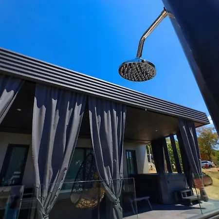 Adrialux Mobile Homes 3*