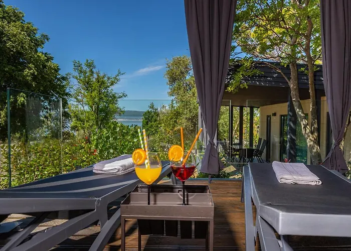 Parco vacanze Adrialux Mobile Homes 3*