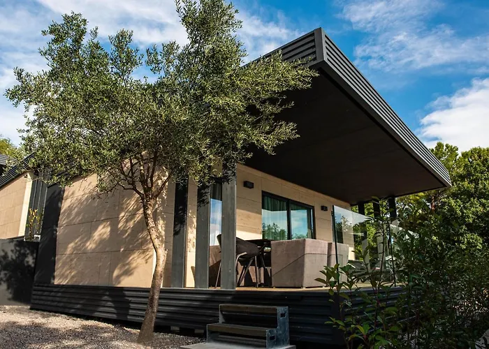 Adrialux Mobile Homes 3* Selce