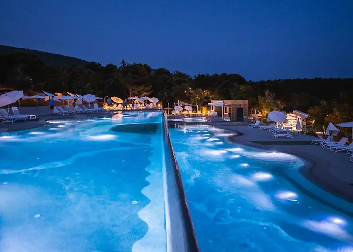 Adrialux Mobile Homes 3* Selce