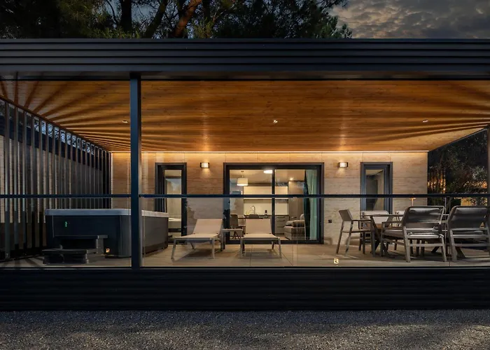 Parco vacanze Adrialux Mobile Homes 3*