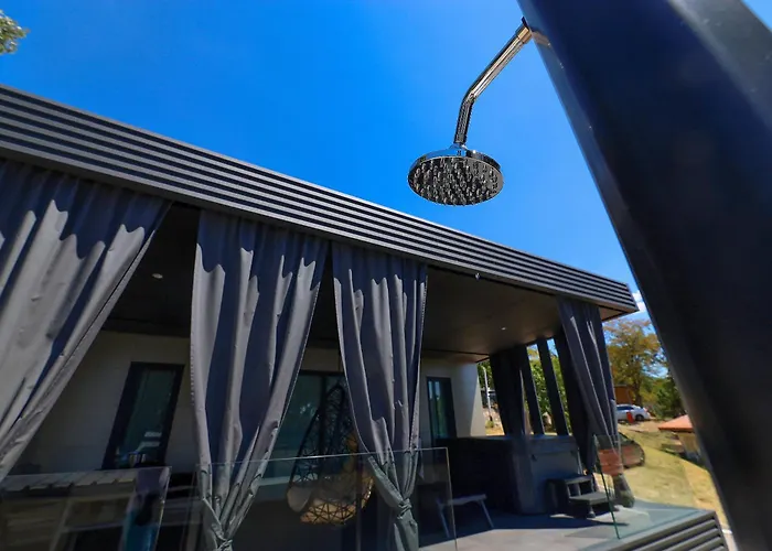 Adrialux Mobile Homes 3*