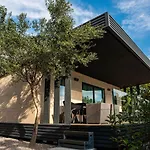 Adrialux Mobile Homes 3* סלצה