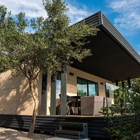 Adrialux Mobile Homes 3* Selce