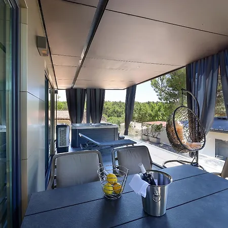 Adrialux Mobile Homes 3*