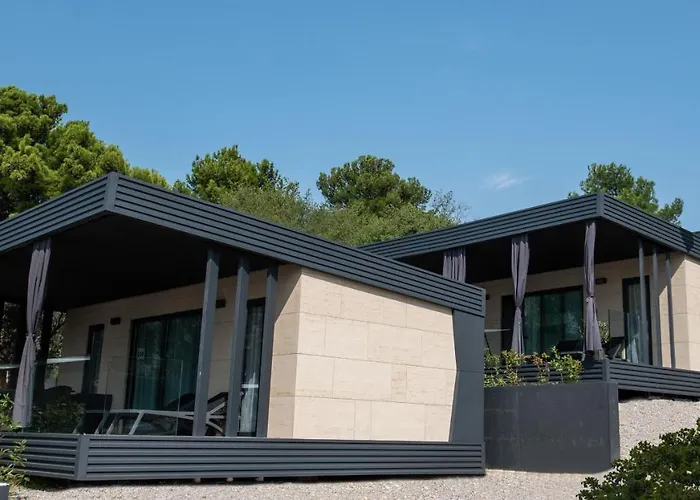 Adrialux Mobile Homes