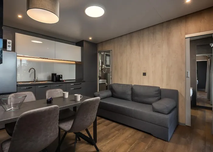 Adrialux Mobile Homes 3*